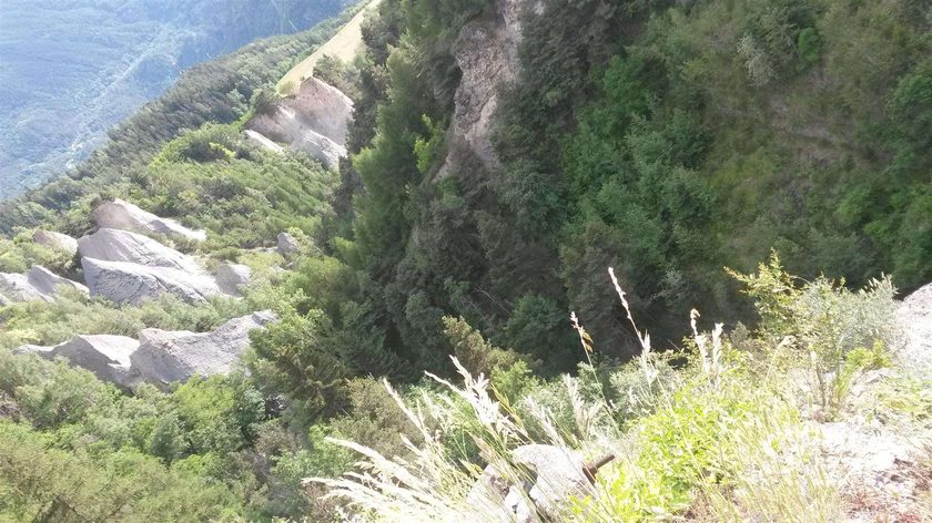 Strange mountainous formations St Nicholas